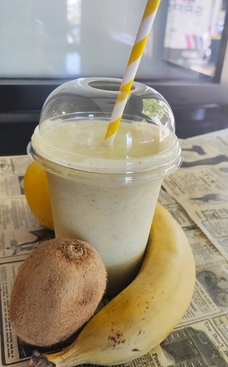Smoothies Pommes bananes kiwi